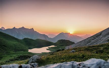 Hochalpsee mit Blick auf Heiterberg